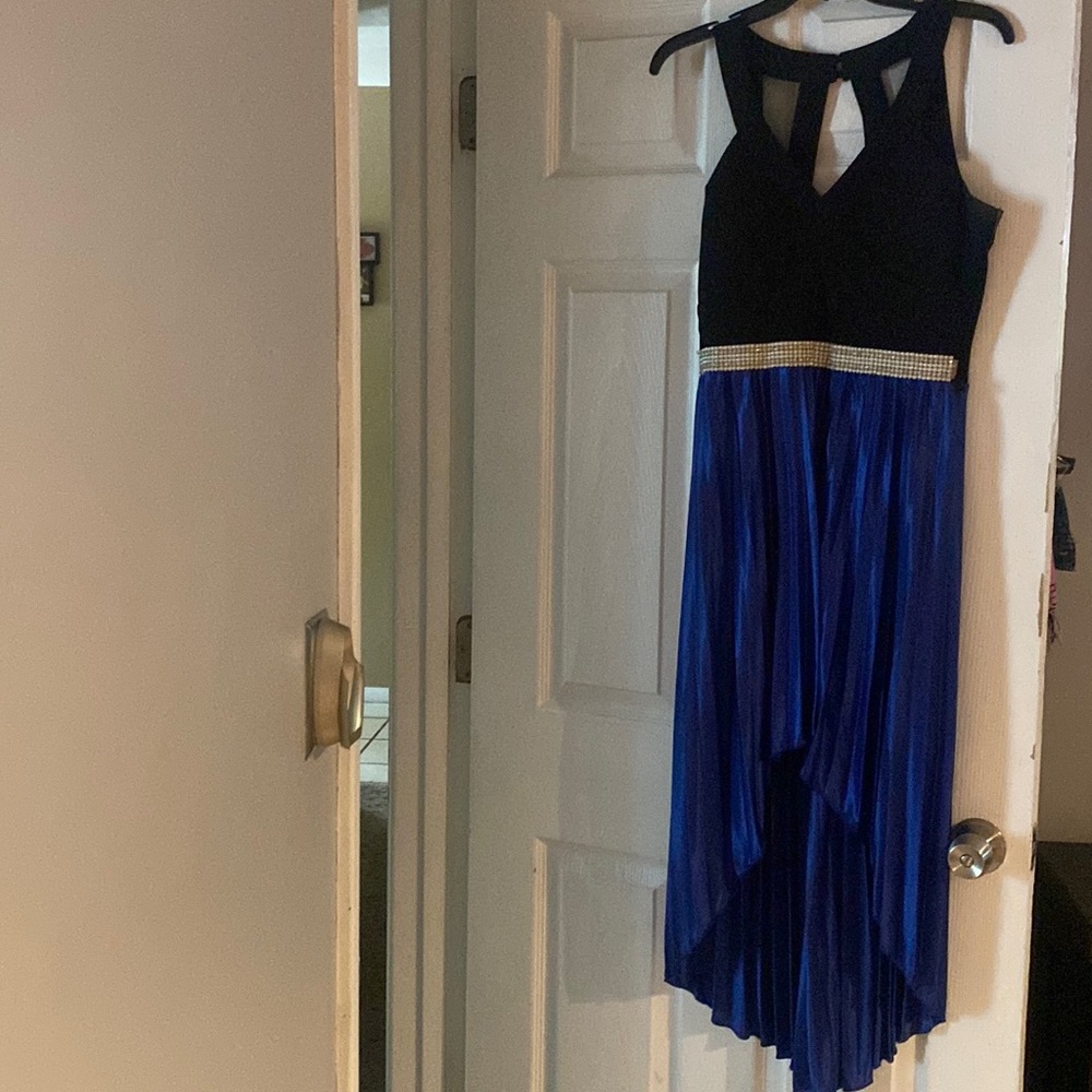 High - low homecoming dress in a size 11.